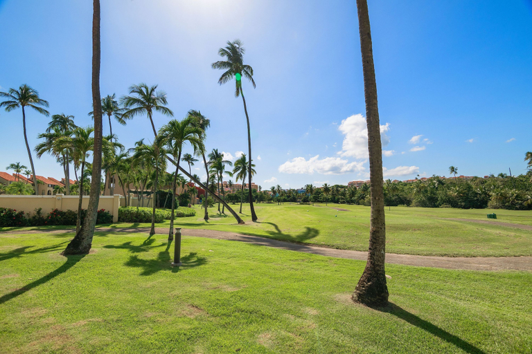 Room 2, Coastal Living With Golf Course Vistas Otium