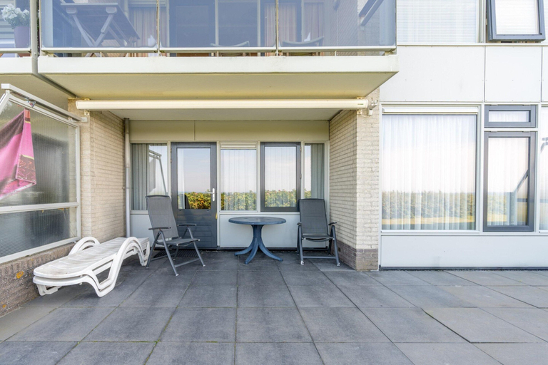 Balcony 5, 2 person sea view apartment, Texel