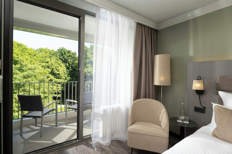 Bedroom 3, Leonardo Hotel Hannover, Region Hannover