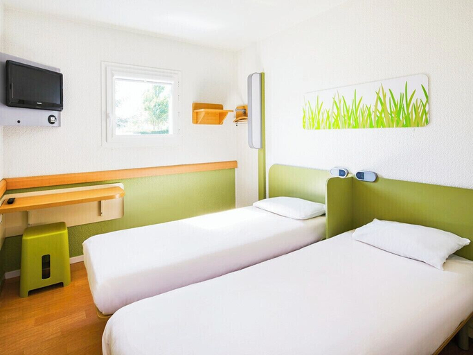 Bedroom 4, ibis budget Chartres, Eure-et-Loir