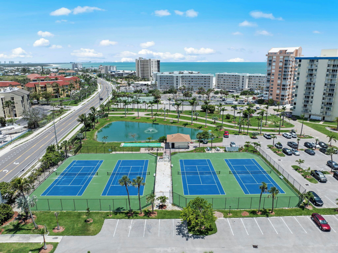 Tennis court, Estero Beach Tennis Club 708c Sunrise Sunset View, Lee