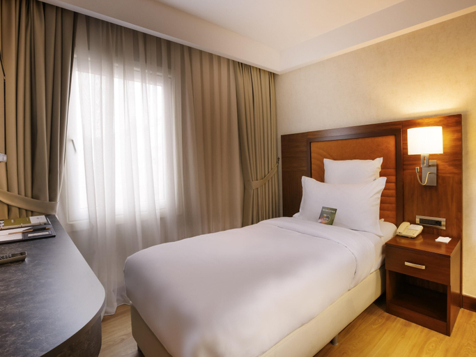 Bedroom 3, Mercure Istanbul Bakirkoy, Bakırköy