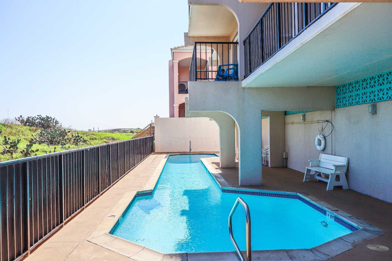Pool 2, Florence I 307 Minium 1 Bedroom Condo by RedAwning, Cameron