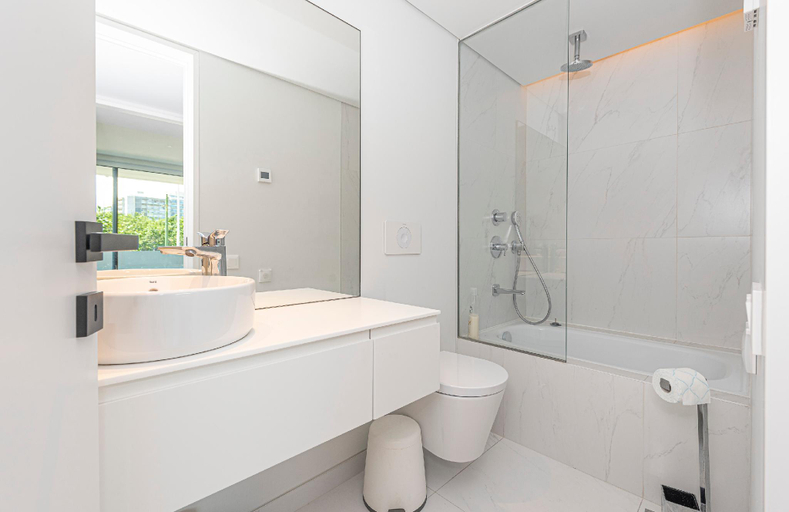 Bathroom 4, LX Living by Mirabilis, Lisbon