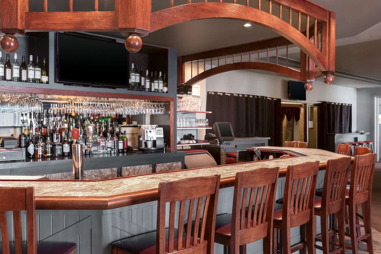 Food & Drinks 4, Days Inn by Wyndham Blainville Conference Centre, Thérèse-De Blainville