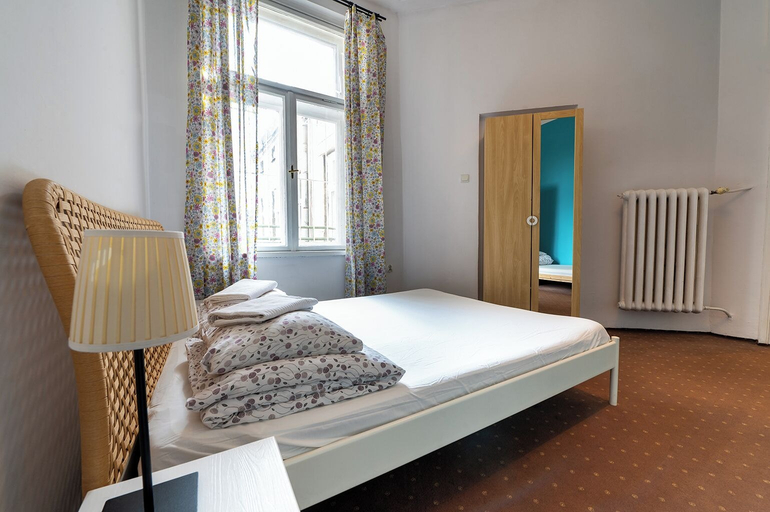 Bedroom 3, Trzy Kafki, Kraków City