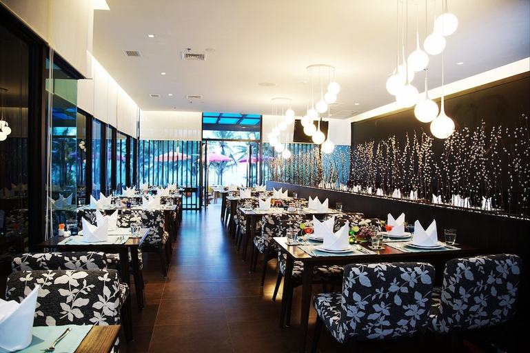 Food & Drinks, The Sez Hotel, Muang Chon Buri