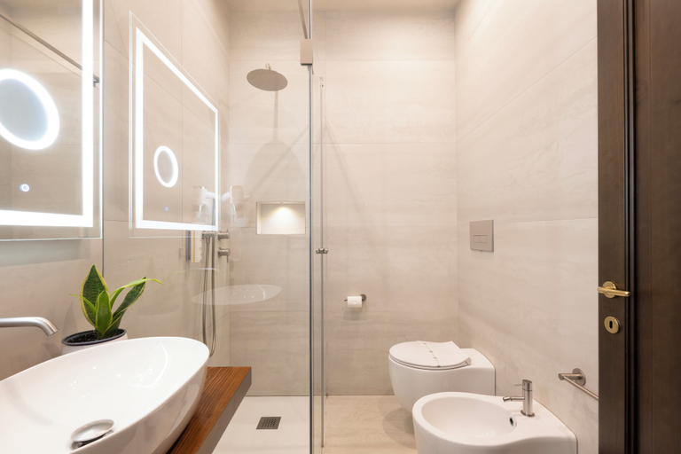 Bathroom 3, Nicoletta Hotel, Ogliastra