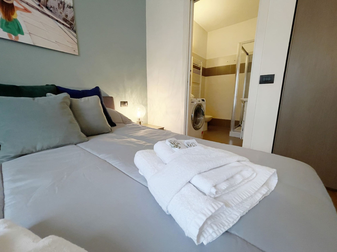 Others 2, Candiani Building - Bright Spacious 1 BR w Balcony in Bovisa, Milano