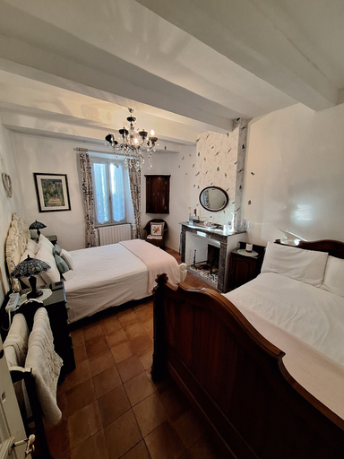 Bedroom 3, Maison du Coquelicot, Aude