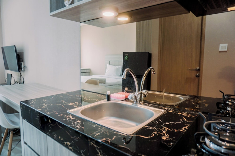 Others 2, Simply And Comfortable Studio Apartment B Residence, South Tangerang