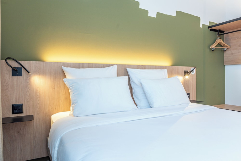 Bedroom 3, B&B HOTEL Geneva Airport, Genève