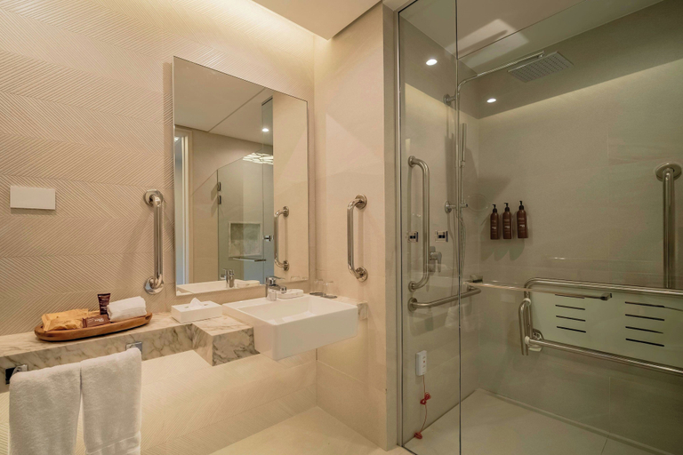 Bathroom 5, The Westin Sao Paulo, São Paulo