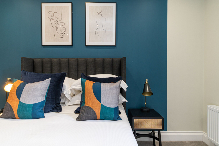 Room 4, Chelmsford Loft 8 in Newcastle Upon Tyne, Newcastle upon Tyne
