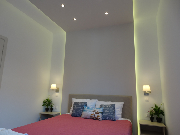 Bedroom 4, Makis Apartments, Ionian Islands