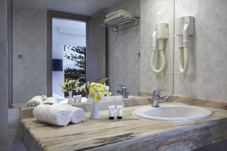 Bathroom 4, Sunshine Rhodes, South Aegean
