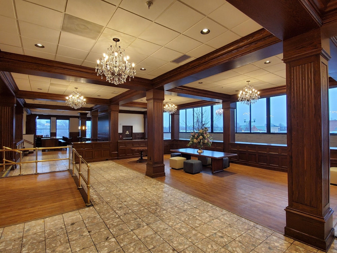 Public Area, Ariel Broadway Hotel, Lorain
