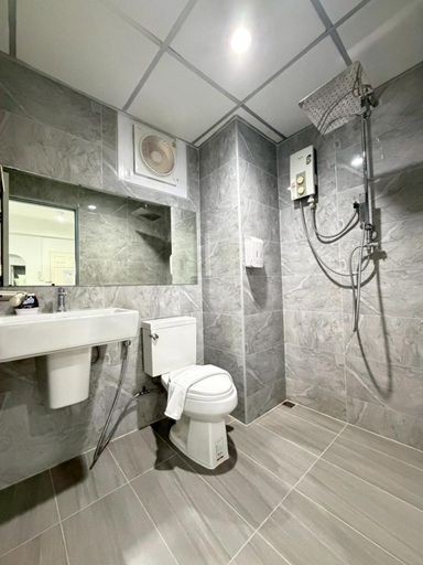 Bathroom, The Scene Suphanburi, Muang Suphanburi