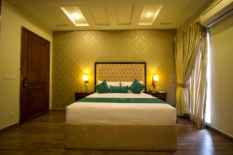 Bedroom 2, Bella Hotel, Islamabad