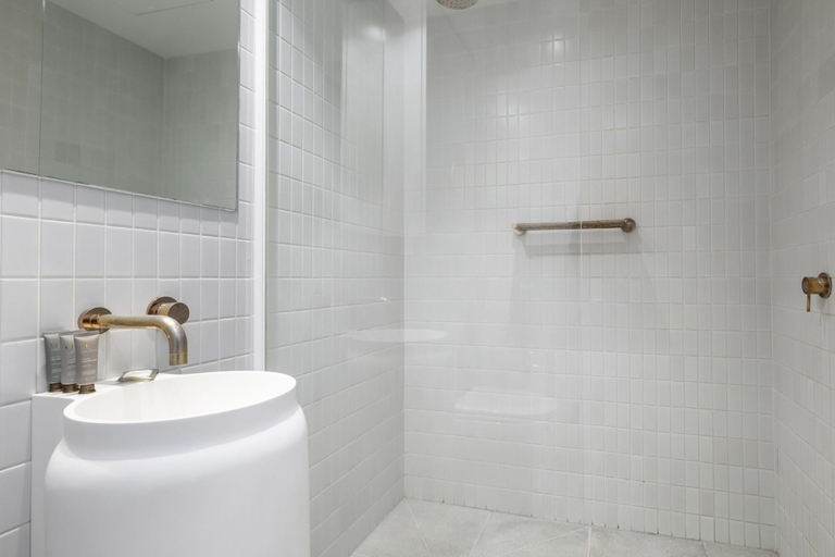 Bathroom 4, Bright South Yarra 1 Bed Flat Near Cafes & Shops, Melbourne