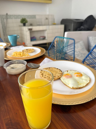 Breakfast meal 4, Neoma Houses, Yumbo