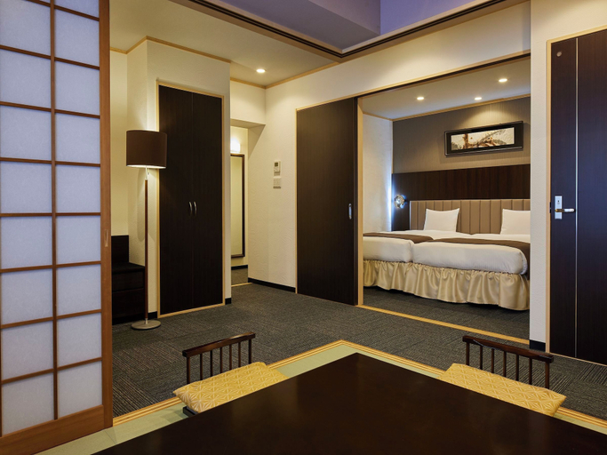 Bedroom 4, Hotel Lorelei, Sasebo