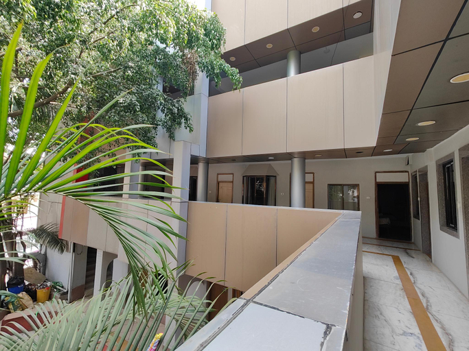 Public Area 2, Hotel maharaja international, Sirohi