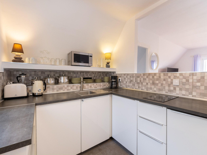 3, Apartment in Torremolinos by Bajondillo Beach, Málaga