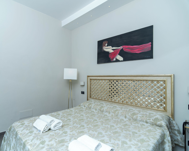 Bedroom 4, VESUVIANUS Rooms and More, Napoli