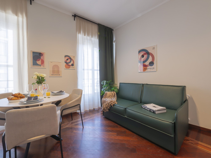 Room 2, Corso Venezia - Elegant 1 BR apt With Shared Rooftop Terrace in the Heart of Milan, Milano