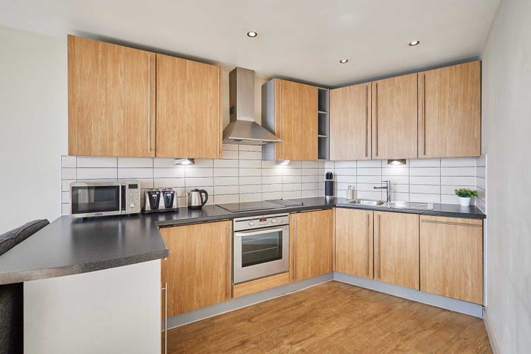 Room 2, Host Stay 608 Hatton Garden, Sefton