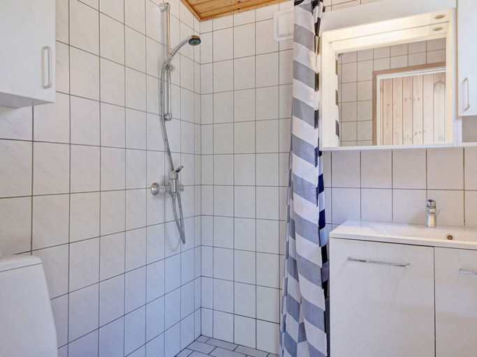 Bathroom, 4 Person Holiday Home in Nexo, Bornholm
