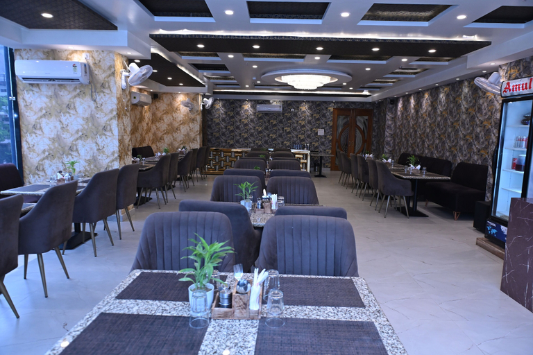 Food & Drinks 5, Hotel Varuna Grand, Varanasi