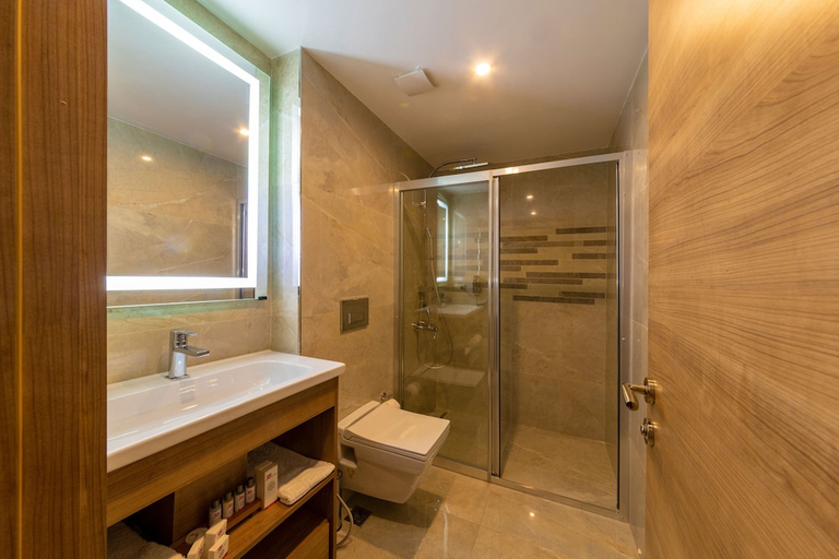 Bathroom 5, 38 Hotel, Şişli