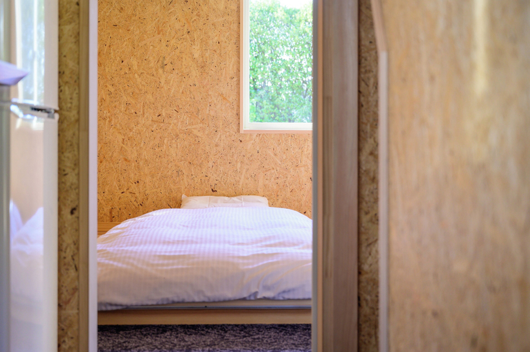 Bedroom 4, Nanja Monja, Yokoshibahikari