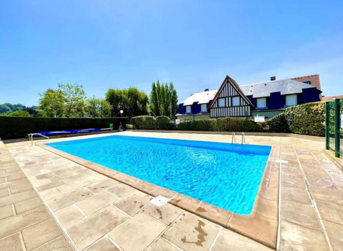 3, Renovated apartment sleeping 6 - pool and tennis, Calvados