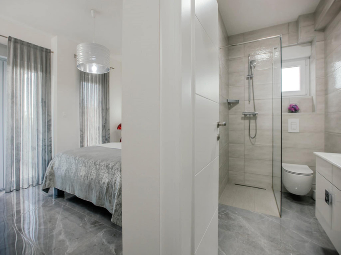 3, Villa in Imotski near Blue  Red Lakes, Imotski