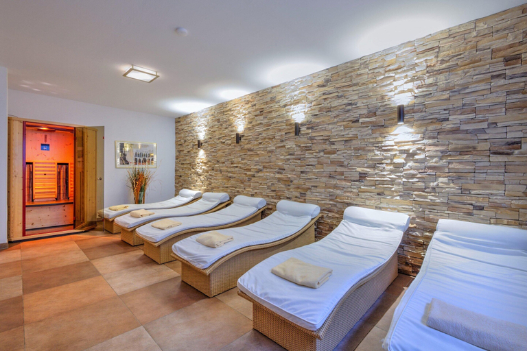 Spa treatment 3, Vicky Apartment - Wildschonau With Balcony, Kufstein