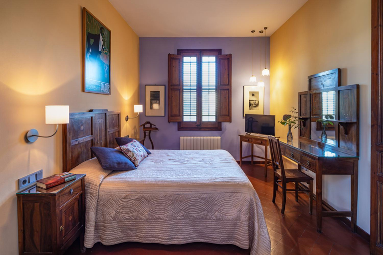 Bedroom 2, Hotel Monumento Can Garay, Girona
