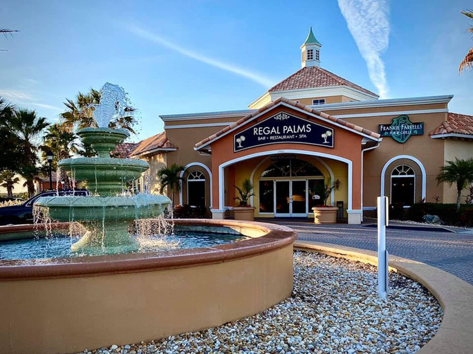 Room 3, 4Br Resort Home With Pool and Lazy River Sleeps 8, Polk