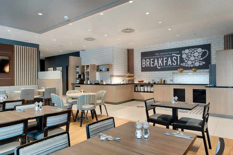 Food & Drinks 5, Premier Inn Frankfurt Westend, Frankfurt am Main