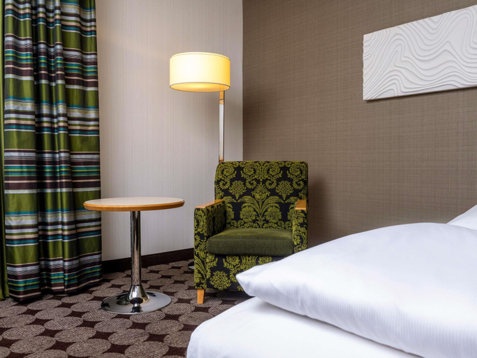 Bedroom 5, Mövenpick Hotel Nuernberg Airport, Nürnberg