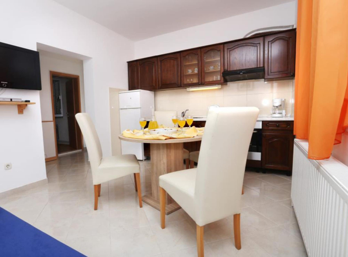 Others 5, Apartments Antonio - Trogir, Okrug