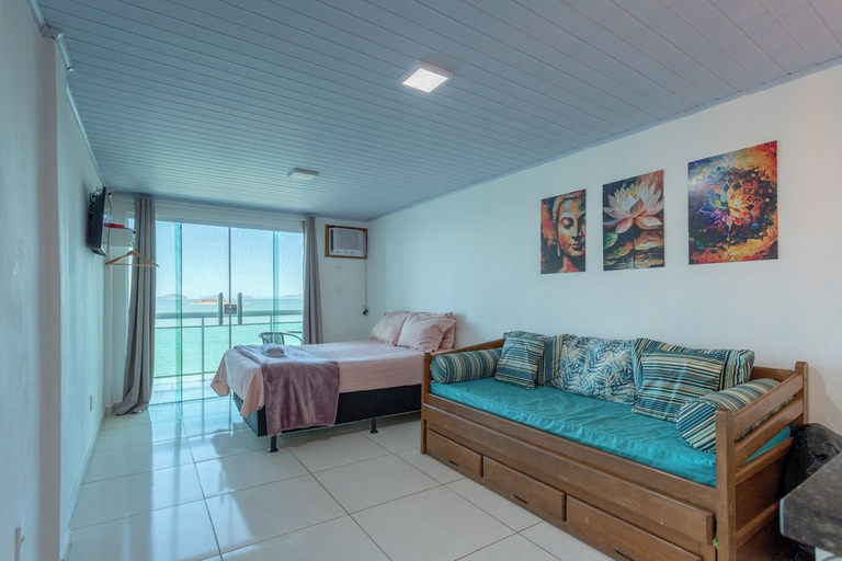 Room 2, Loft Vista mar com Varanda em Mangaratiba, Mangaratiba