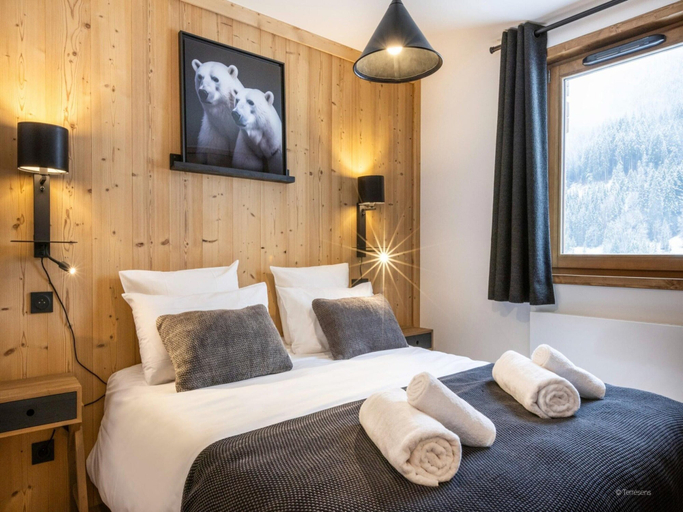 Room 3, Apartment in La Chapelle Near Cret-beni Lift, Haute-Savoie