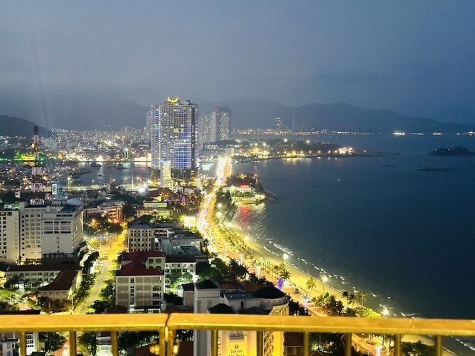 Exterior & Views 1, Nha Trang Bay Apartment, Nha Trang