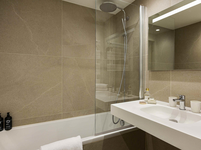 Bathroom 5, Saint Gervais Hotel & Spa - Handwritten Collection, Haute-Savoie