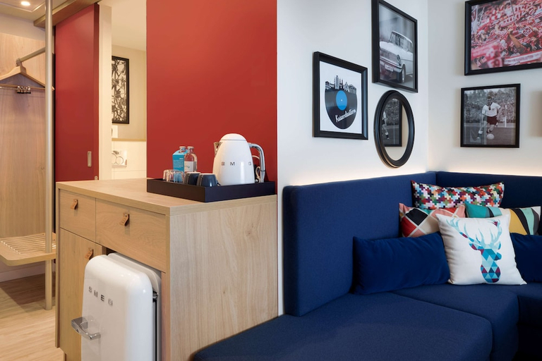 Bedroom 2, Hampton By Hilton Kaiserslautern, Kaiserslautern