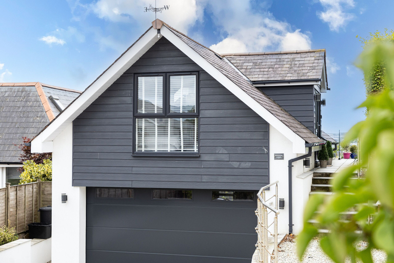 Room 5, Swanston Lodge in Paignton, Torbay