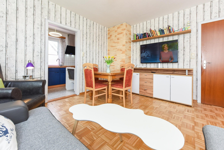 Living room 3, Ferienwohnung fur 4 Personen Mitten in Bensersiel, Wittmund